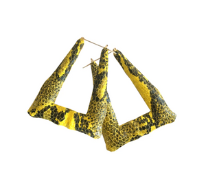 SNAKE PRINT ON LAMB TRIANGLE BAMBOO EARRINGS - BLACK AND YELLOW