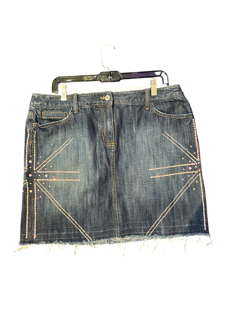 Side Burst Skirt