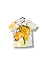 Look at that horse