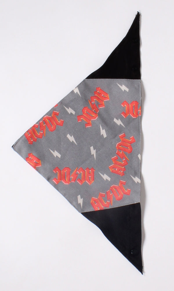 Kiss the Dogs NYC – Patricia Field ARTFASHION